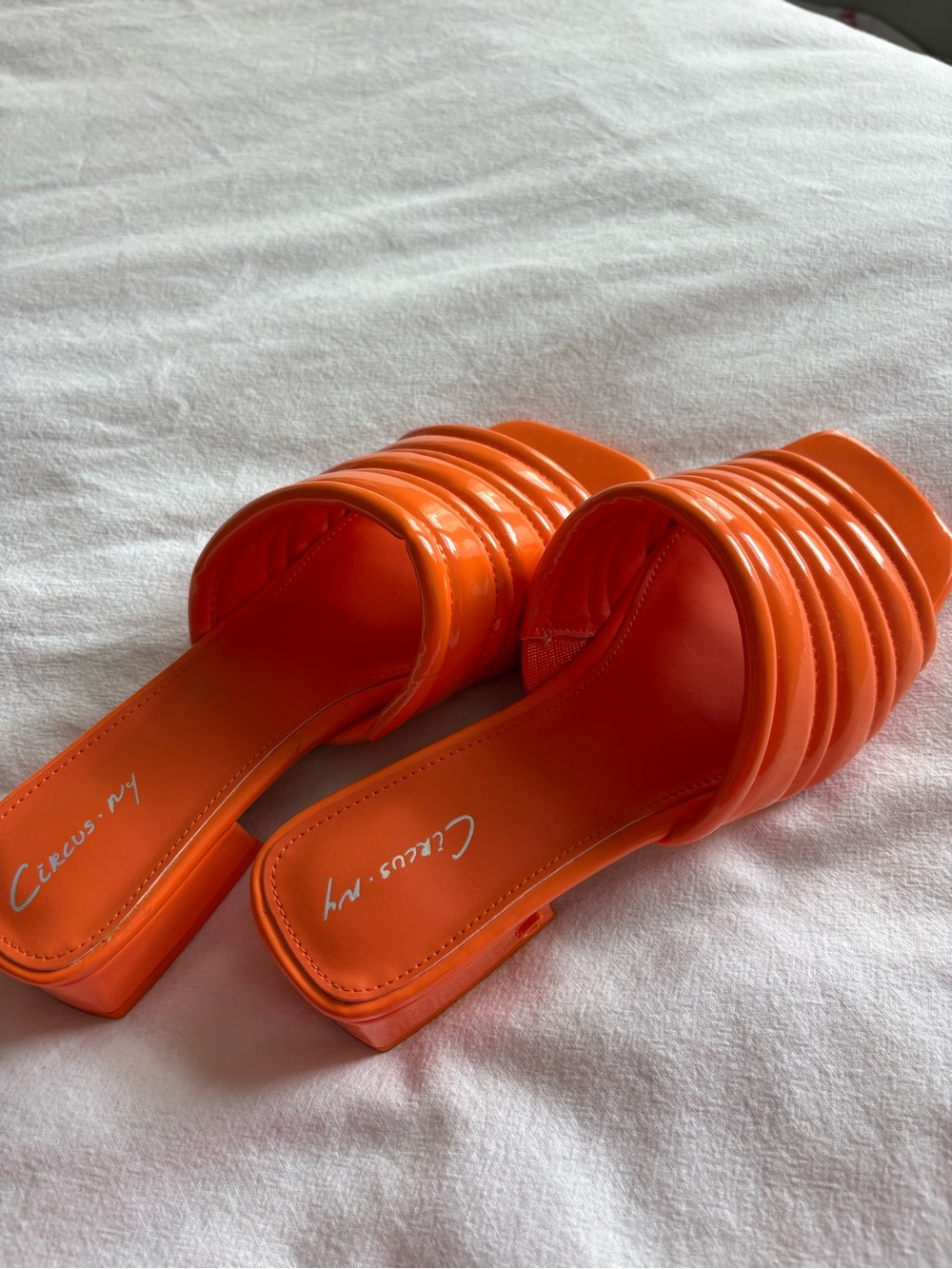Circus ny by Sam Edelman Bright Orange Ruched Slide Mules Size 8